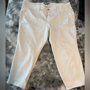 Torrid Cream Ankle Jeans